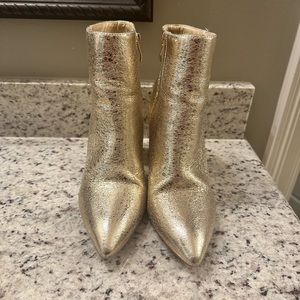 SHU SHOP VERONICA METALLIC GOLD BLOCK HEEL BOOTIES ✨